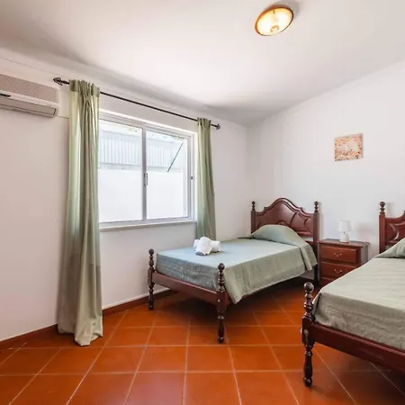 בית נופש Gabriella - Charming In Great Location Close To Everything Need *
