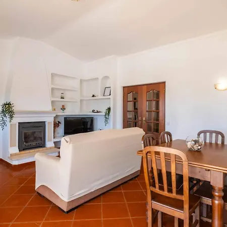 בית נופש Gabriella - Charming In Great Location Close To Everything Need גיאה