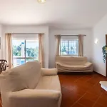 Gabriella - Charming In Great Location Close To Everything Need גיאה